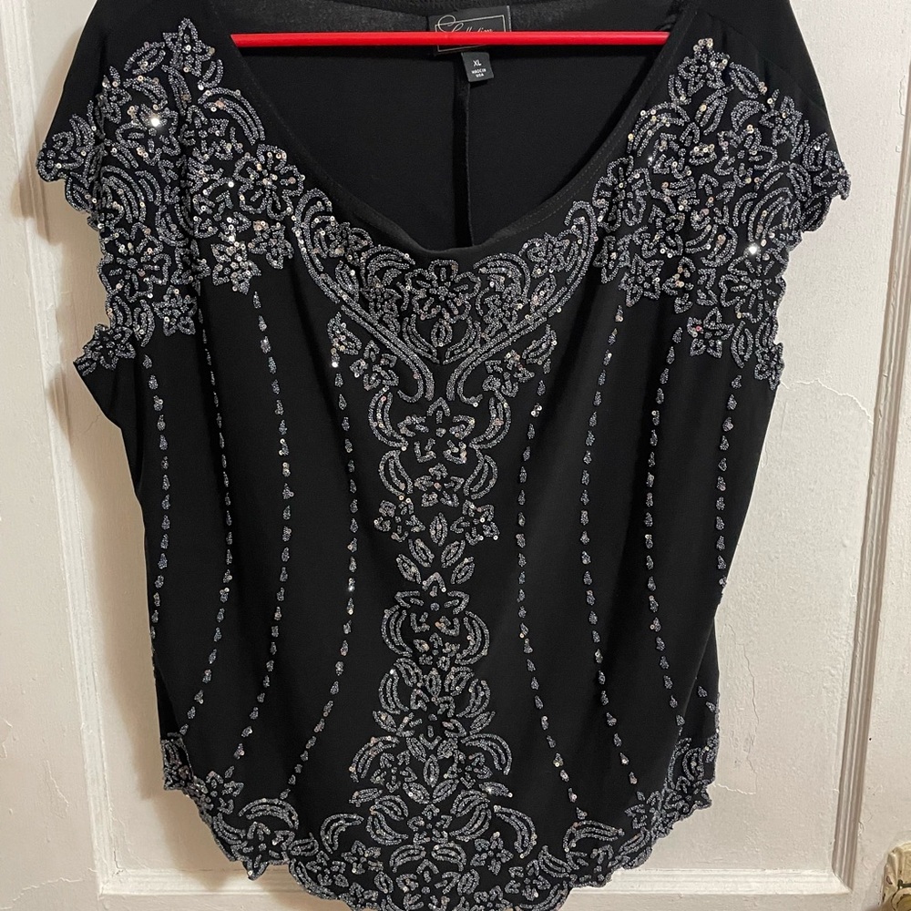Elegant Black Top w/ Sequin Embellishments - Holiday - Christmas - Ladies XL